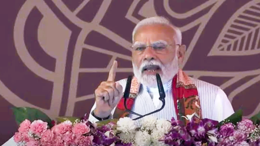 PM Modi Slams TMC Over 'Cuts, Commissions' and Terror Links in Operation Sindoor Speech